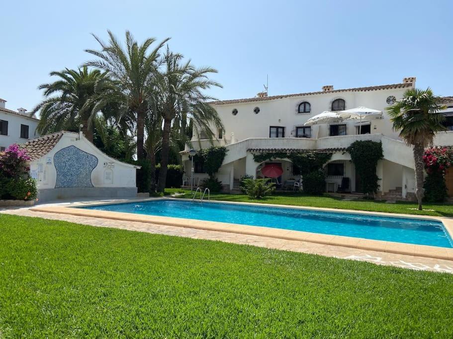 Apartamento Urb Oasis Park II Denia, Las Marinas Exteriör bild