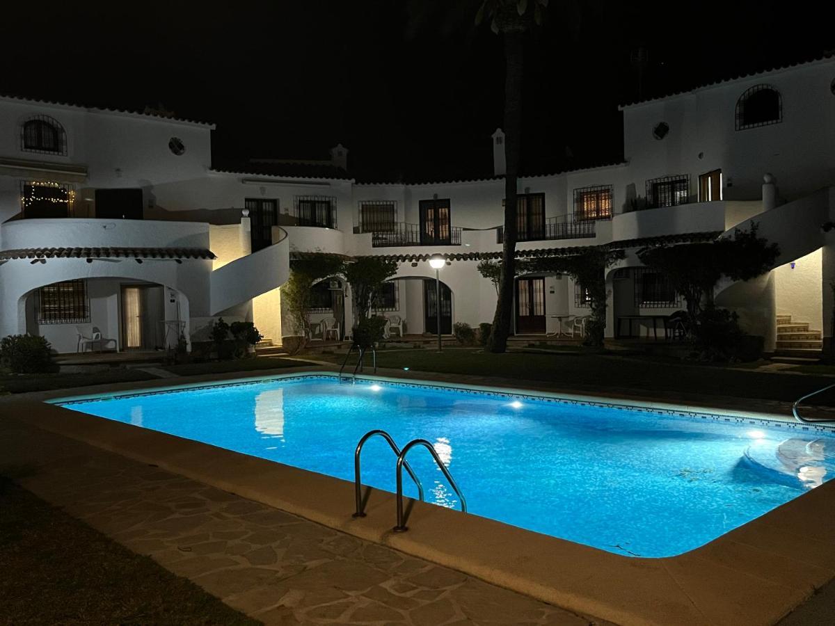 Apartamento Urb Oasis Park II Denia, Las Marinas Exteriör bild